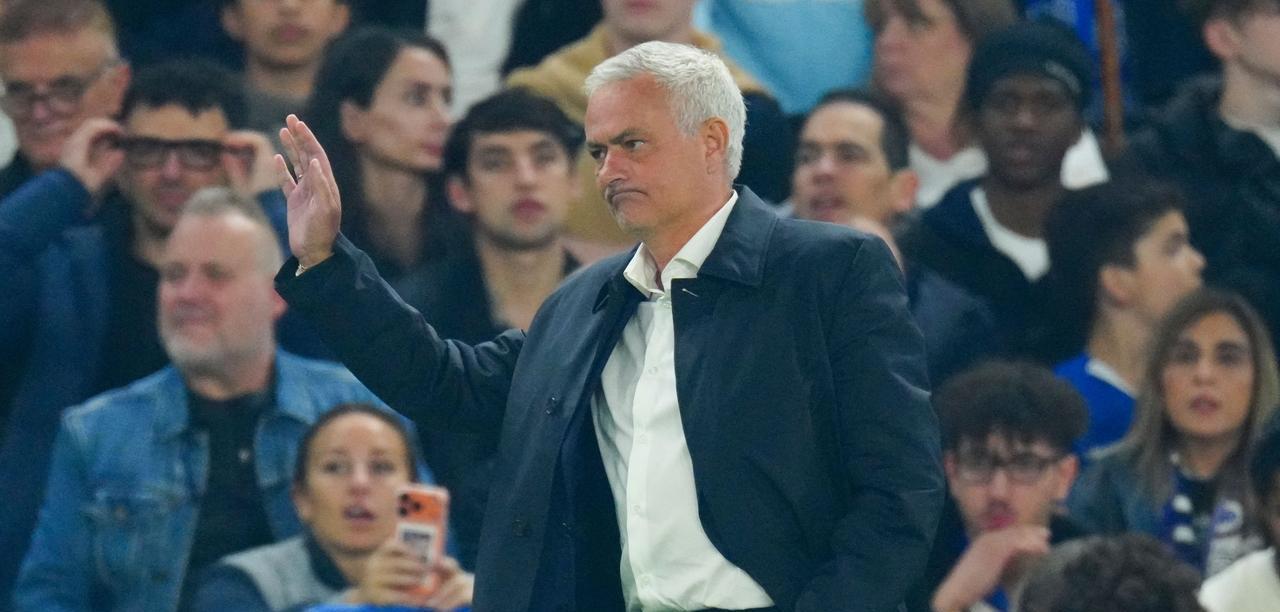 穆里尼奥重回切尔西